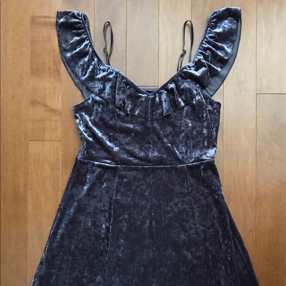 American Eagle Velvet Shoulderless Purple Dress